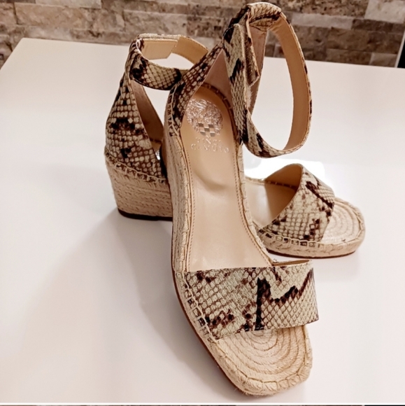 Vince Camuto leather wedges. Adjustable velcro strap. EUC. Size 8.5 - Picture 1 of 4